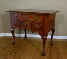 Queen Anne Walnut-Drake Foot Dressing Table